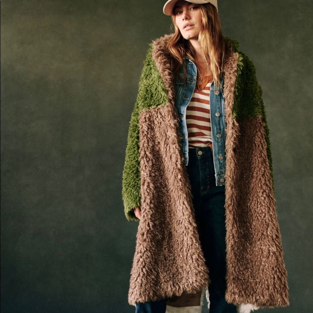 NWT Audrey Colorblocked Faux Fur Coat Medium Size